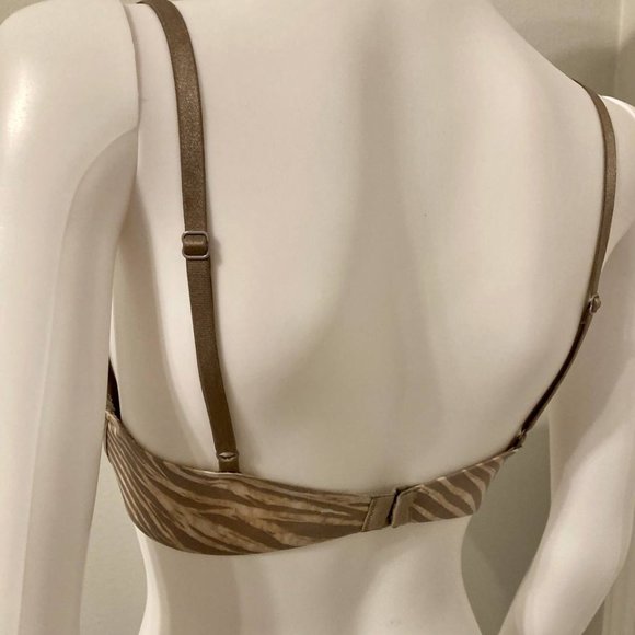 Victoria’s Secret Balconet Bra 32D - Picture 5 of 7